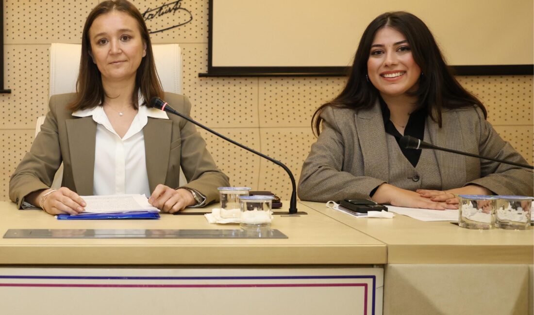 CHP’li Aleyna Nihan Akyürek’in Şehzadeler Belediye Başkanlığına Aday Olması Bekleniyor