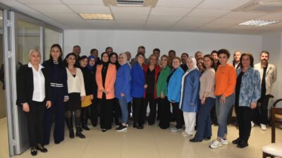 Manisa Hemşeri Kültürleri Dayanışma Derneği’nin yeni yönetimi, Kadın Kollarının desteğiyle