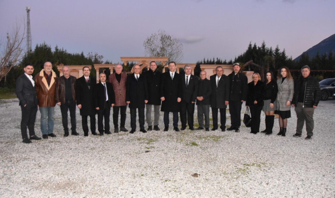 BBP Heyeti  Manisa Dostlar Meclisi’ni Ziyaret Etti Büyük Birlik Partisi